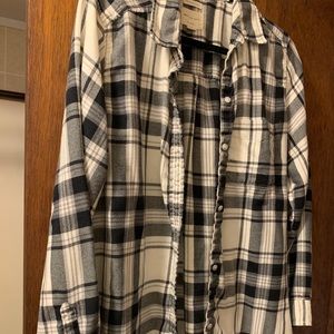 American Eagle Button Down Shirt